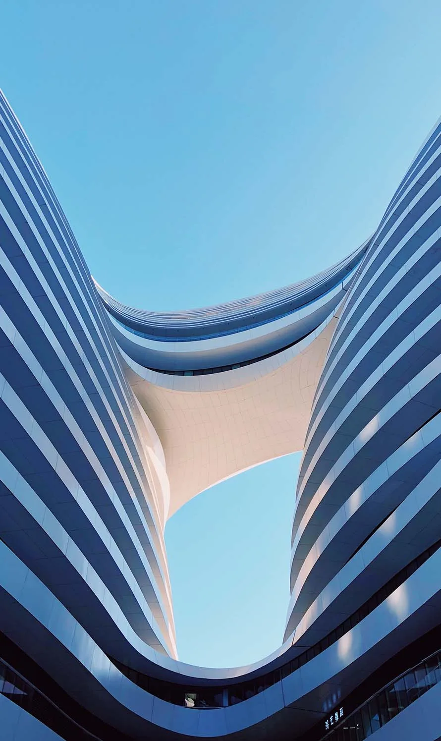 Sky Hotel - 开云5